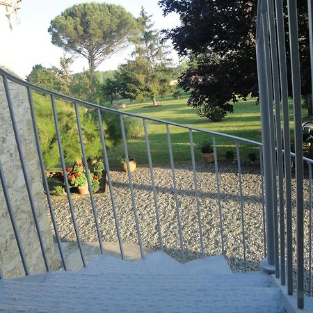Bed and Breakfast Domaine De Poudos Auterive  Zimmer foto